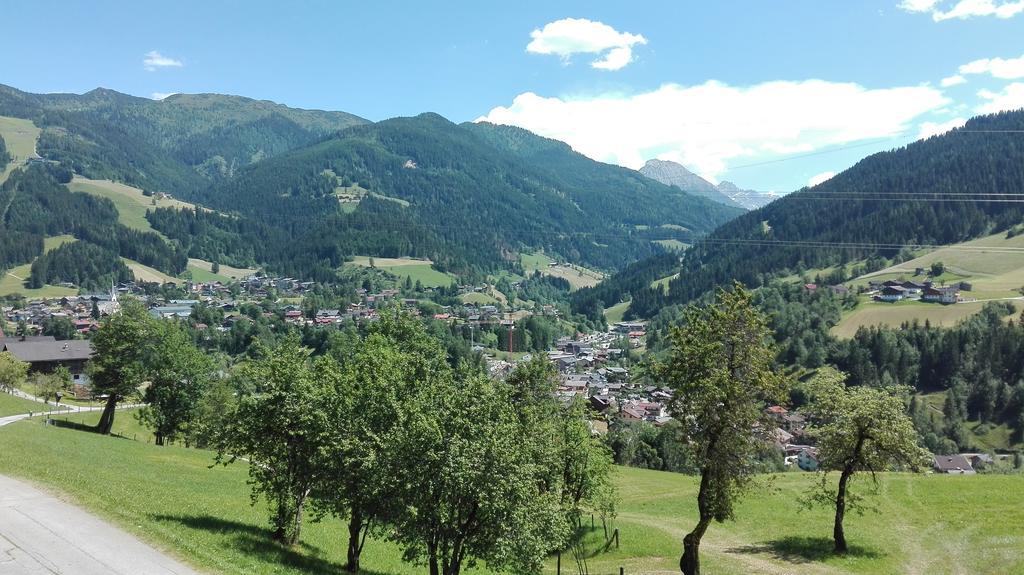 Haus Vordertiefenbach Hotell Wagrain Exteriör bild